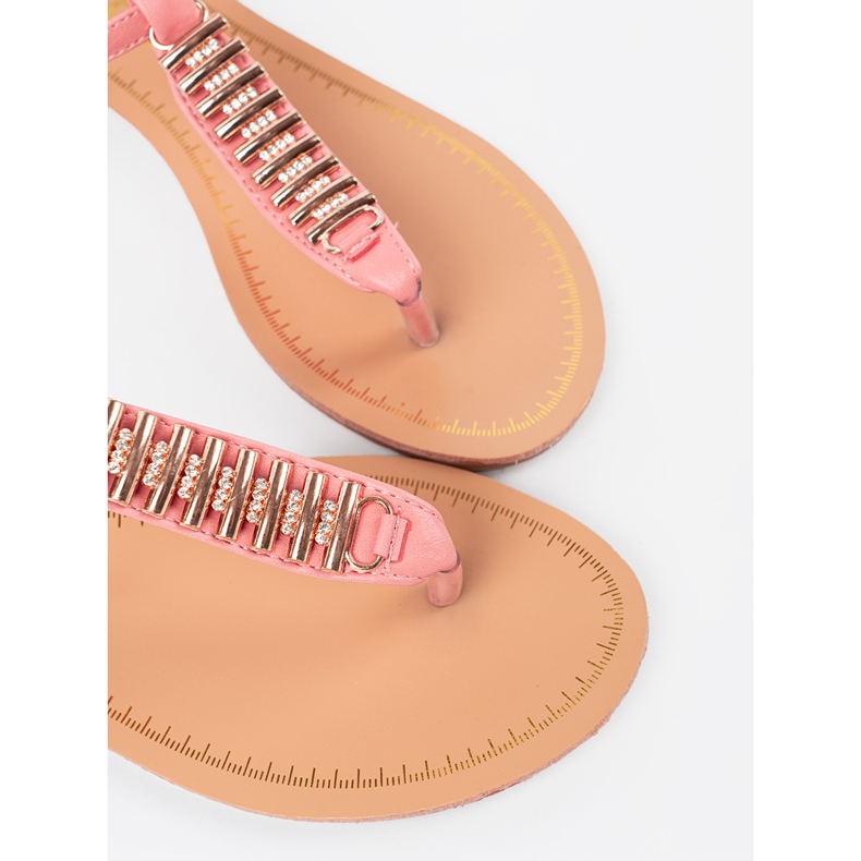 Shelvt Rosa sandaler med gyllene dekorationer 1