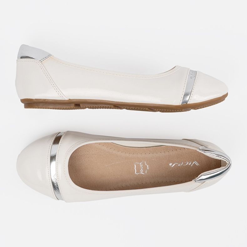 Vita ballerinor med silverdekoration 2