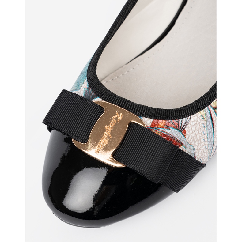 Goodin Svarta och svarta ballerinor med blommor vit 1