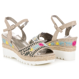 Kylie Broderade espadrillesandaler brun 1