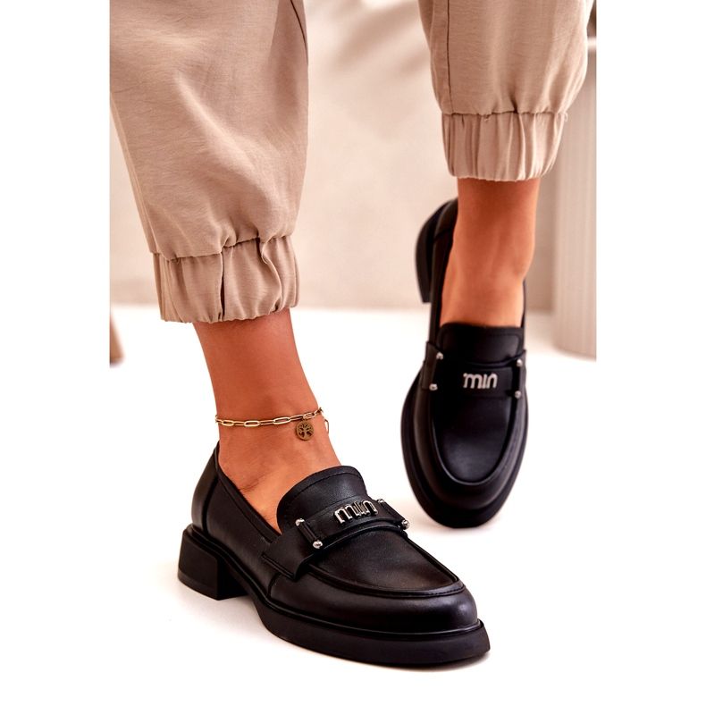 Kvinnors naturliga läder loafers svarta Vinceza 91114 med en prydnad 2