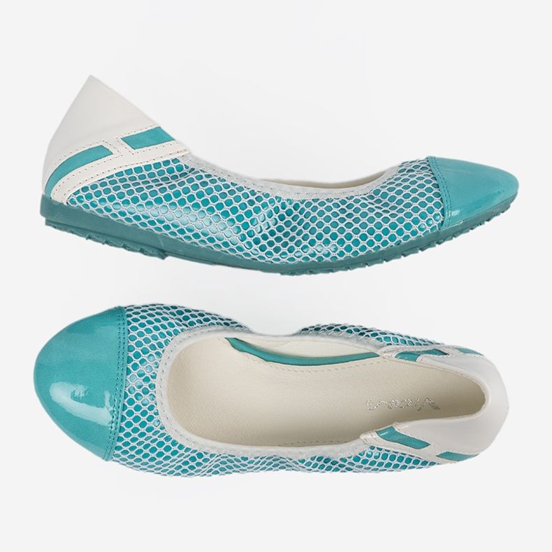 Blå ballerinor med en vit sil 1