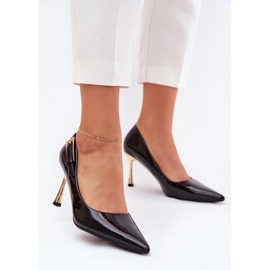 Målade höga klackar med en gyllene klämma svart 2