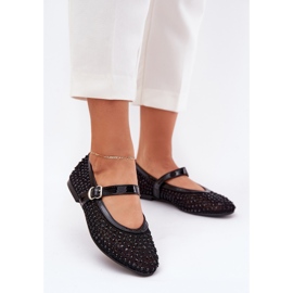 Dekorerade kvinnors ballerinor med bälte och klämma svart 2