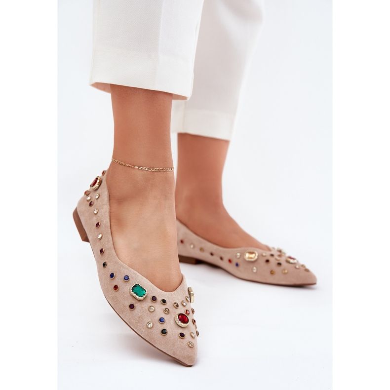 Kvinnors ballerinas dekorerade med beige kristaller 2