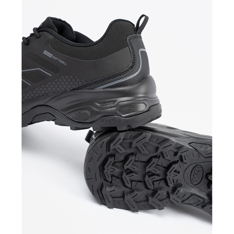 Svarta DK -sportskor 1