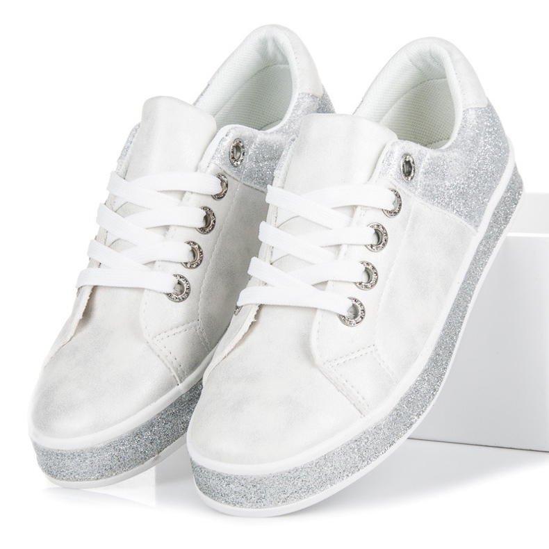 Seastar Vita Sneakers På Bindningen 1