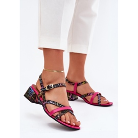 Kvinnors lädersandaler på stolpen med Maciejka Stripes 06959-39 Fuksja rosa 2