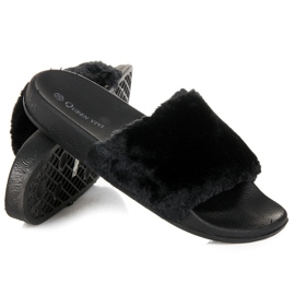 Queen Vivi Tofflor med päls svart 1