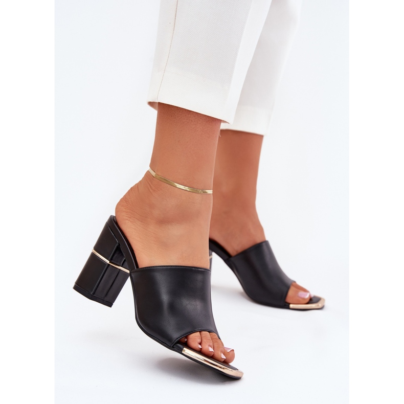 Boto Eleganta kvinnors flip flops på Black Raiza Post svart 2