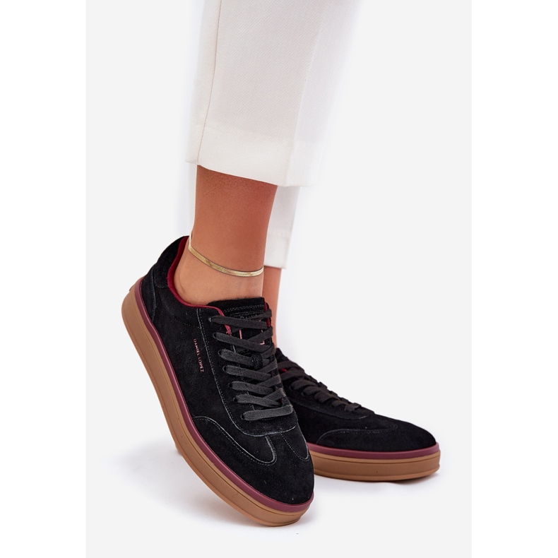 Women's Suede Sneakers Big Star av Daniel Lopez SS2D4006 Black svart 1