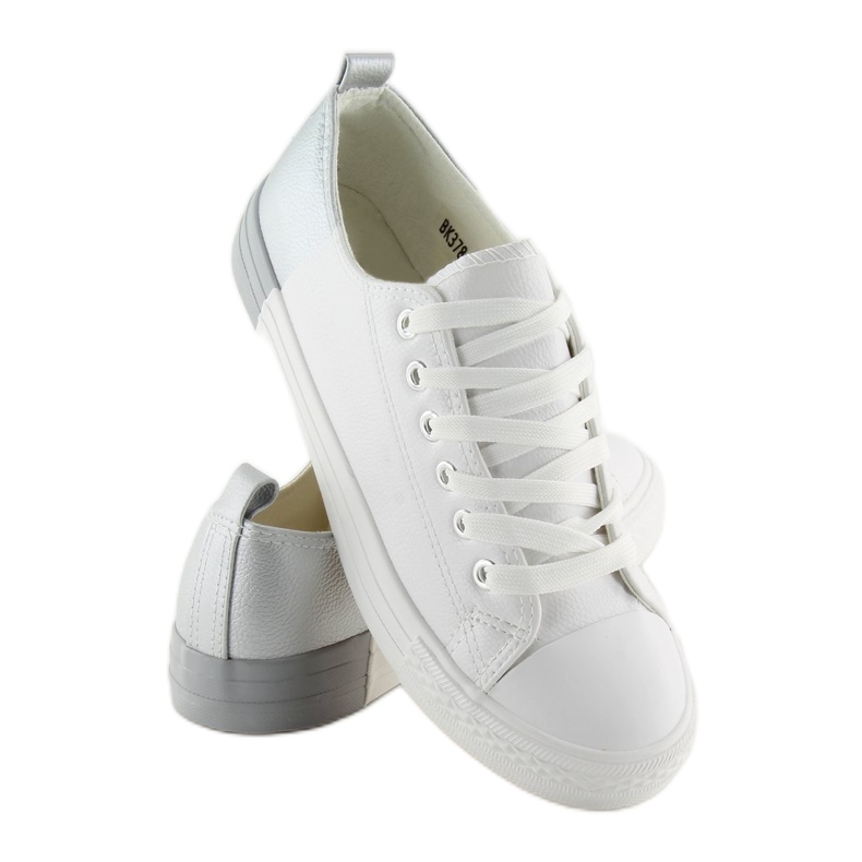 Tvåfärgade vita sneakers BK378 Vit / Silver 1