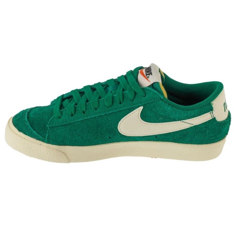 Adidas Nike Blazer Low 77 i FQ8060-300 skor grön 1
