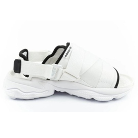 Kvinnors adidas Sandaler Ozwego Sandal H67276 vit 3