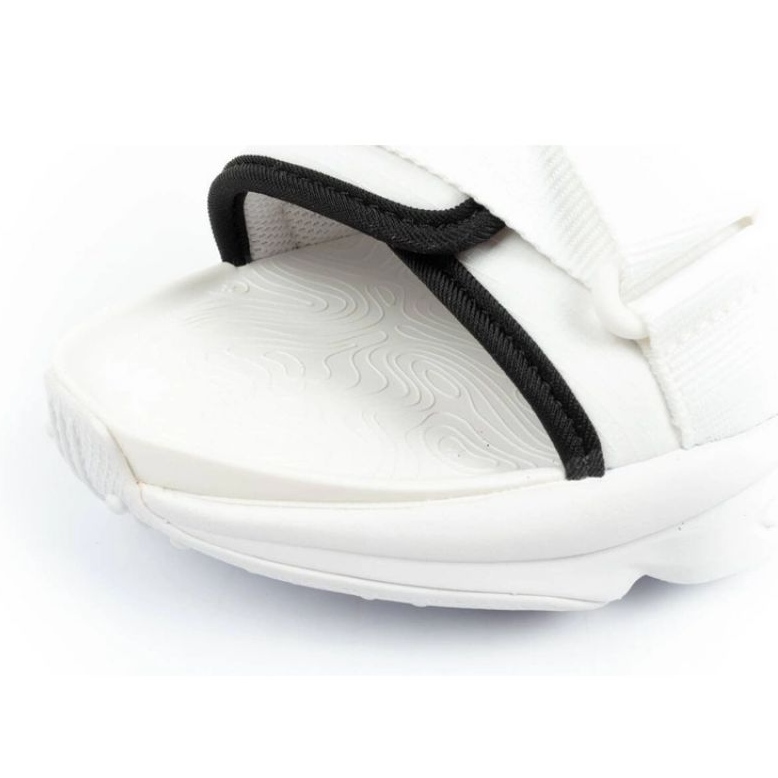Kvinnors adidas Sandaler Ozwego Sandal H67276 vit 5