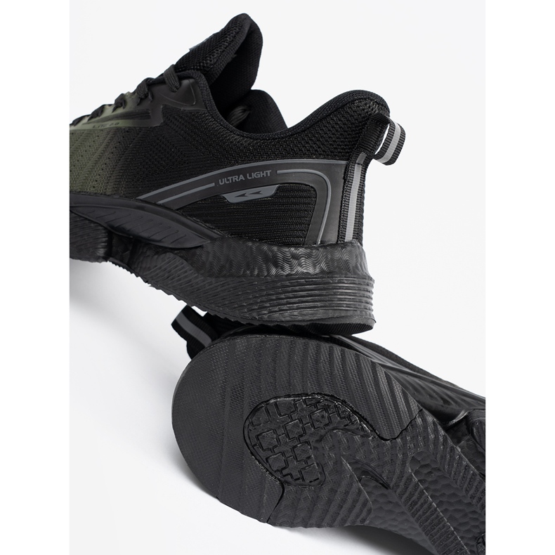 DK Mäns mörkgröna sportskor 1