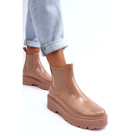 Kvinnors lackerade wellies på Big Star MM274396 Beige Platform 1