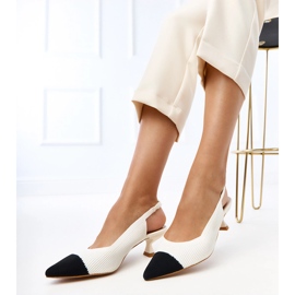 Vitt låghöjt materialpumpar Cassie 2