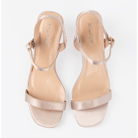 Shelvt Låghöjda satinsandaler beige 2