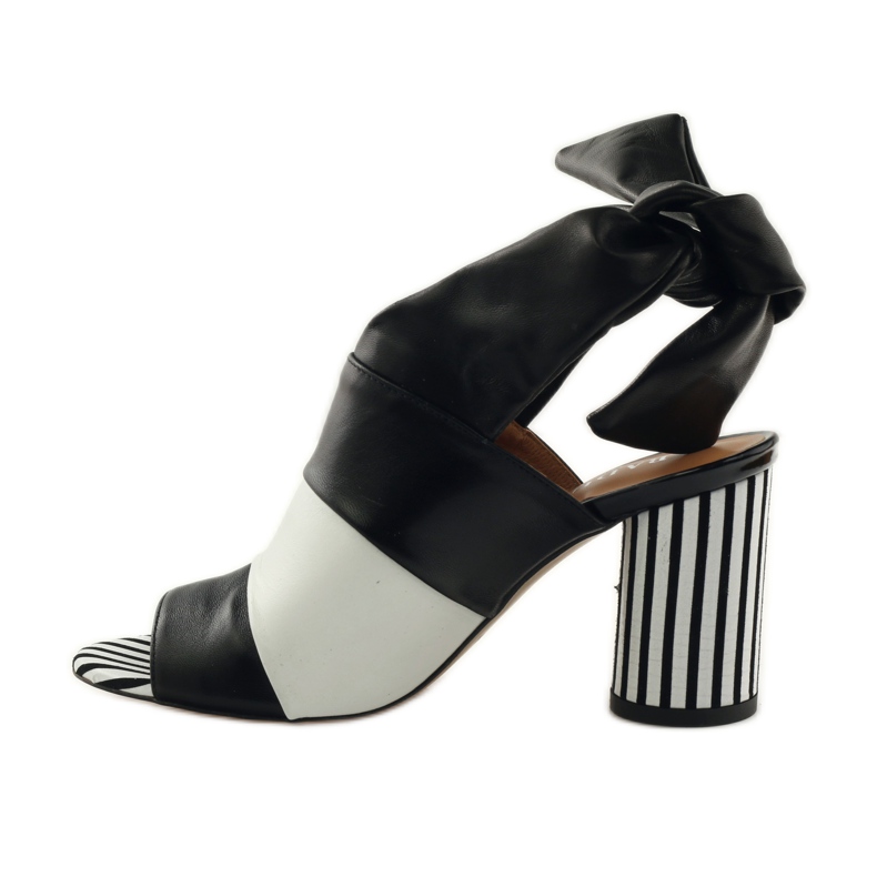 Badura 7787 bundna damsandaler vit svart 2