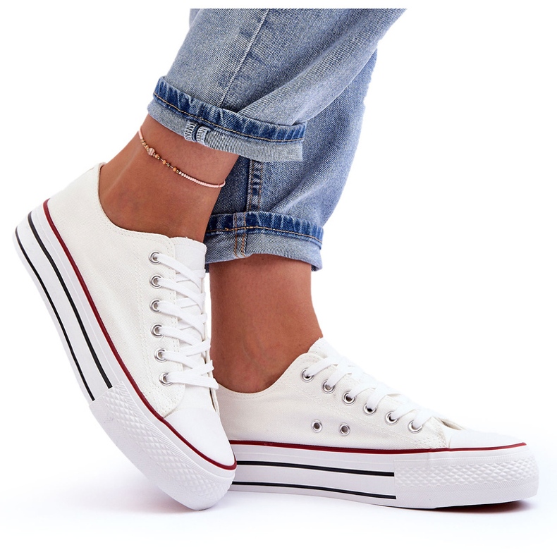 Klassiska Sneakers med låg plattform Vita Jazlyn 5
