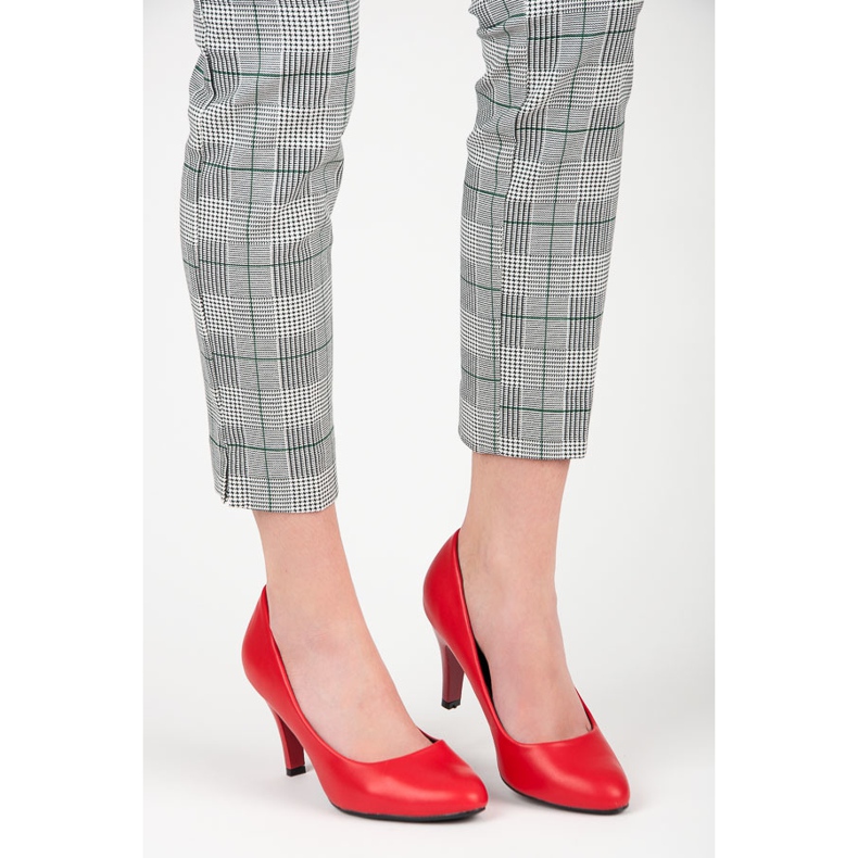 Röda höga klackar 1