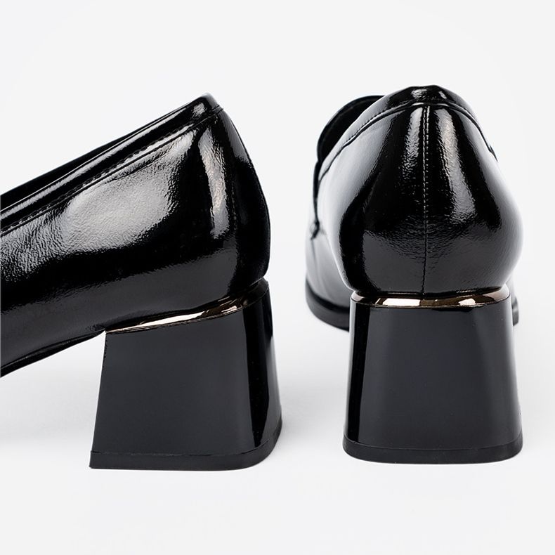 Goodin Lackerade skor med silverdekoration svart 1