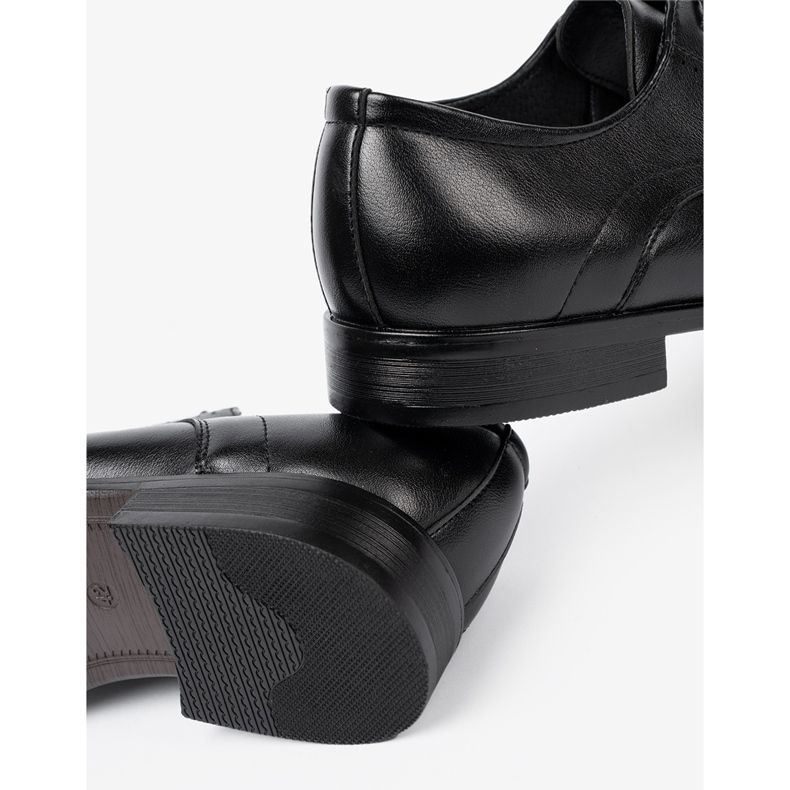 Shelvt Eleganta herrskor i klassisk svart och glans 1