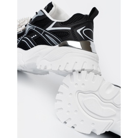 Shelvt Svarta sneakers med en vit båge och pärlor 1