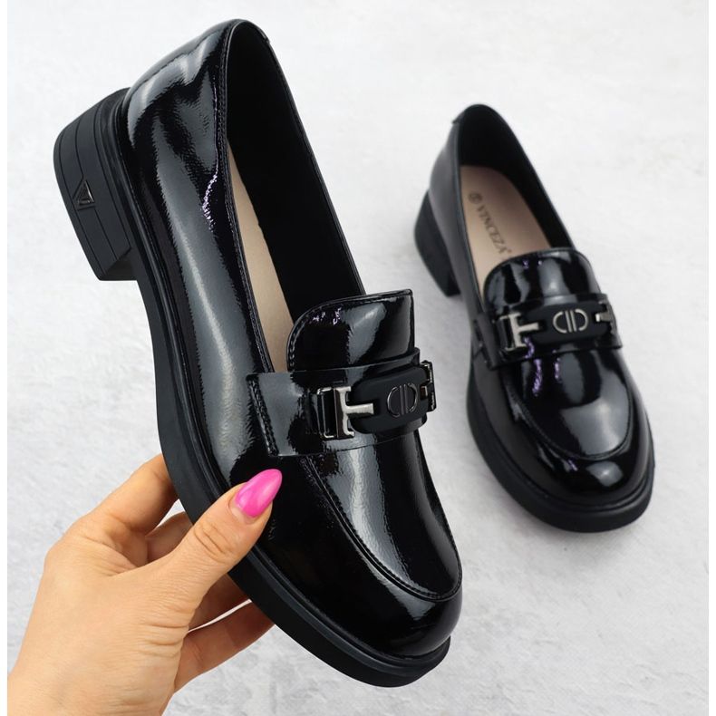 Kvinnors läderskor lackade loafers Black Vinceza 39957 svart 1