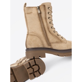 Shelvt Suede beige arbetare med en solid slitbanan 1