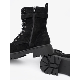 Shelvt Svarta arbetare med spänne och snörning 1