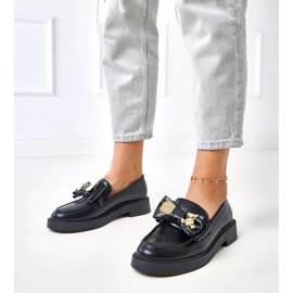 Svarta loafers med en båge och teriwa nallebjörn 1