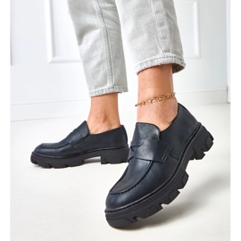 Svart kvinnamatade mockasiner kirna 2