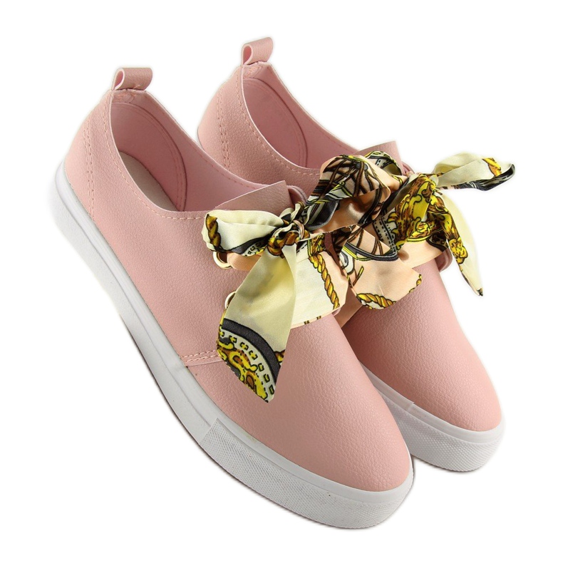 Sneakers spetsade med ett rosa band XL09P Rosa 2