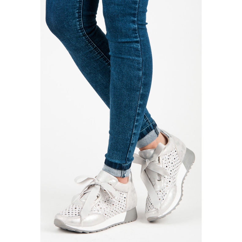 Kylie Mode bundna sneakers grå 1