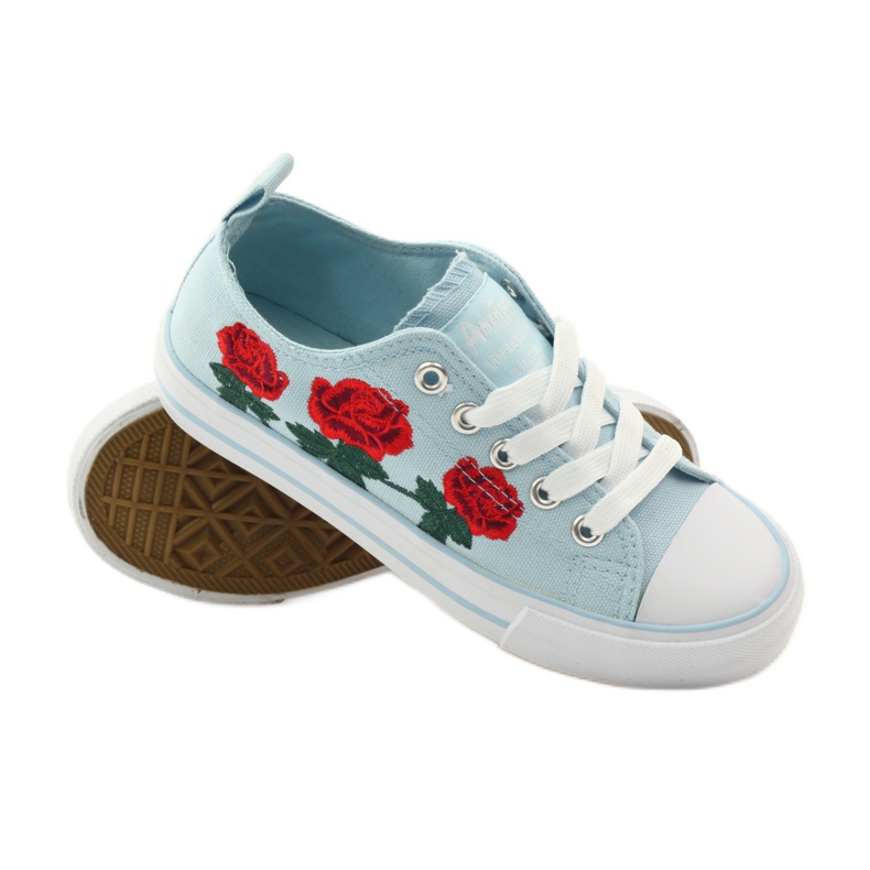American Club Sneakers med broderade rosor American 17035 röd blå vit 3