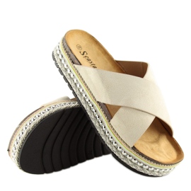 Beige tofflor för kvinnor CK15P beige 1