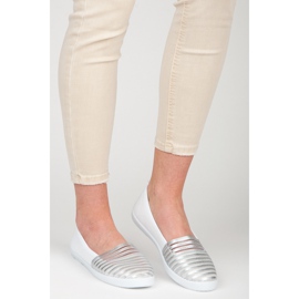 Mckeylor Vita och Silver Slip On Sneakers 2
