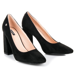 Vices Svarta pumps på stolpen 1