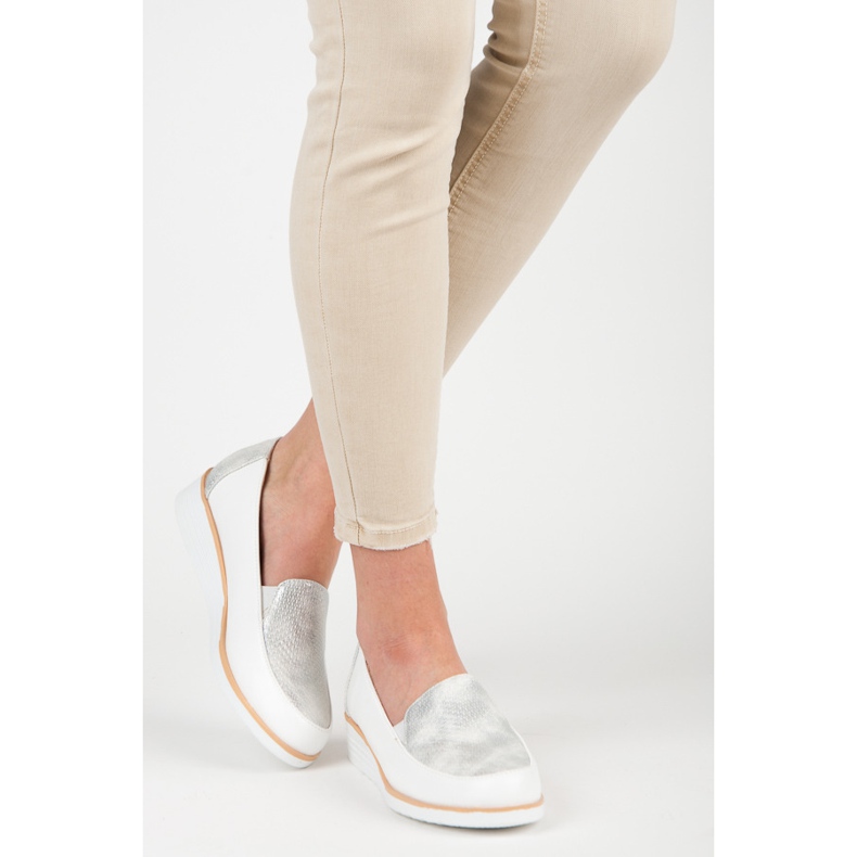 Vices Skor med skruvmönster grå vit 2