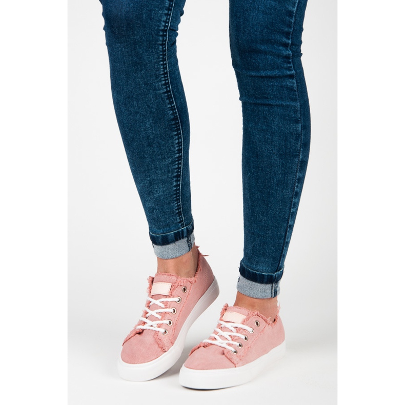 Rosa sneakers 1