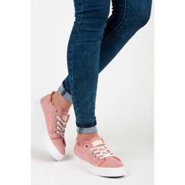 Rosa sneakers 2