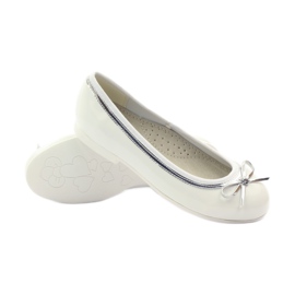 American Club Ballerinor med vit amerikansk rosett 3