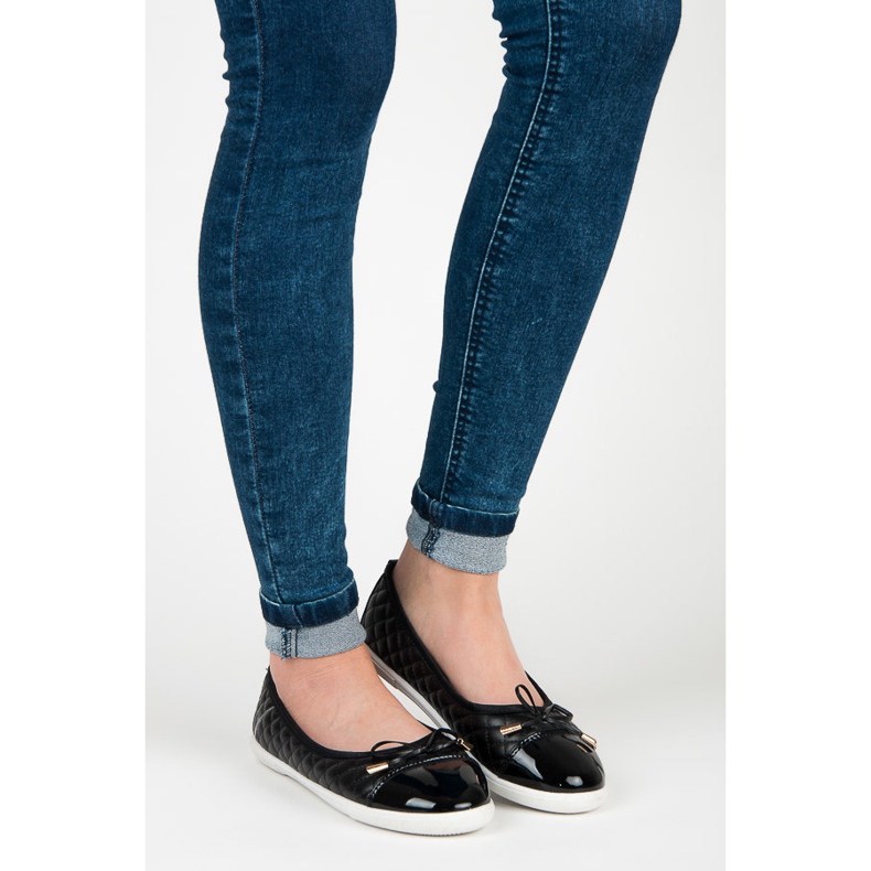 Quiltade ballerinor svart 1