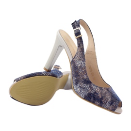 Sandaler på stolpen av Sergio Leone 578 brun marinblå 3