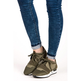 Slip-on sportskor grön 2