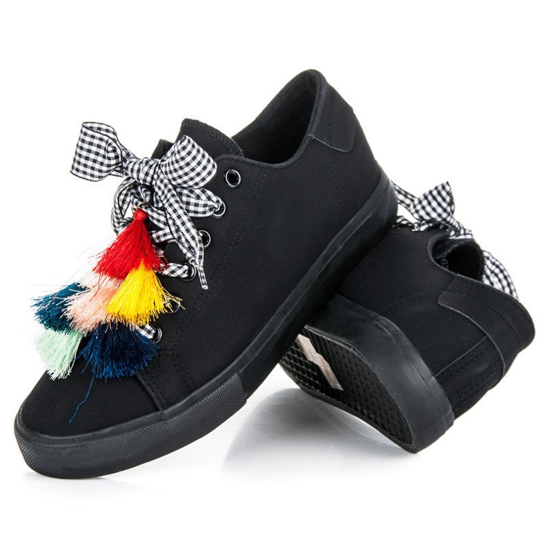 Ideal Shoes Svarta sneakers med fransar 2