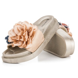 Seastar Blommor damtofflor gul 2