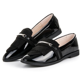 Ideal Shoes Svartlackade loafers 2